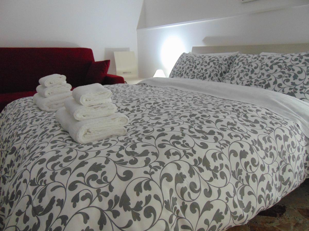 B&B A Casa Di Paola 레체 외부 사진