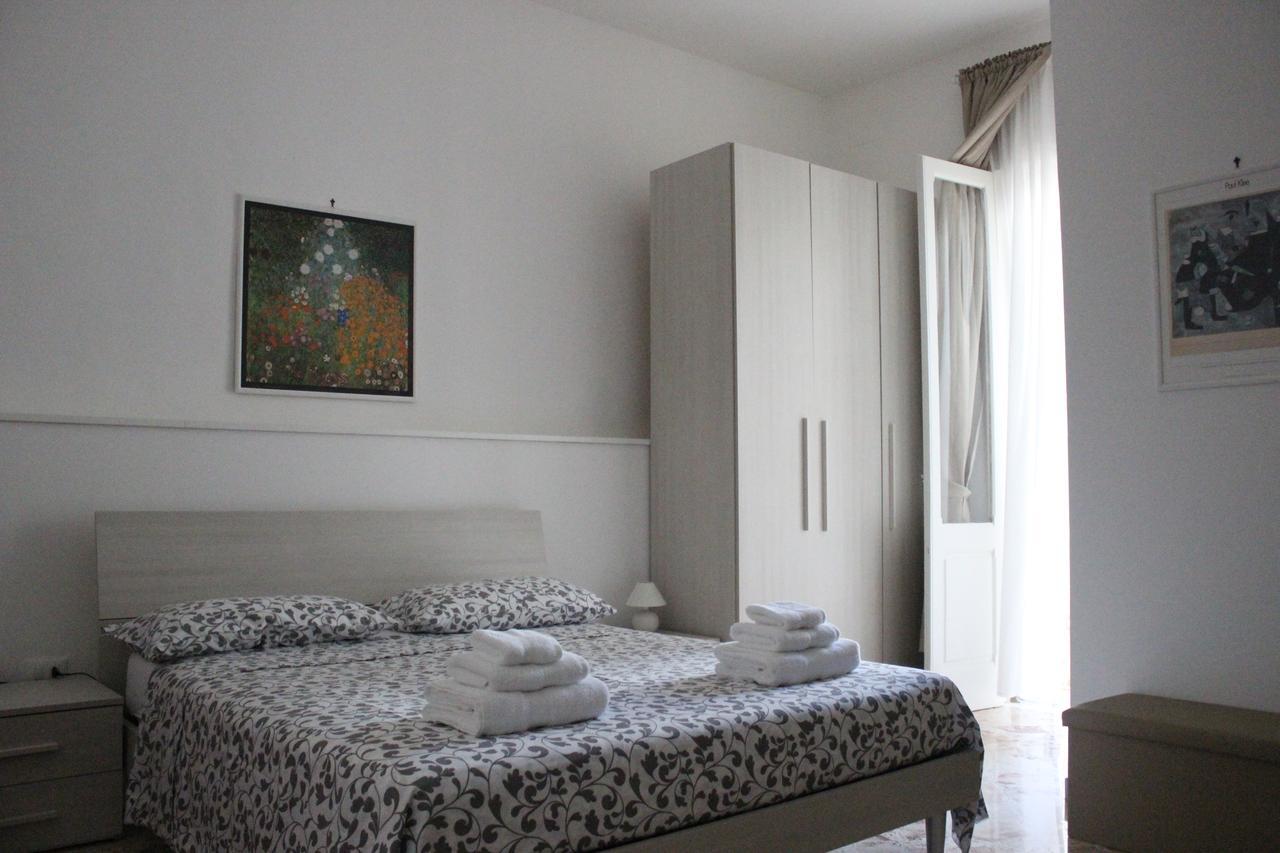 B&B A Casa Di Paola 레체 외부 사진